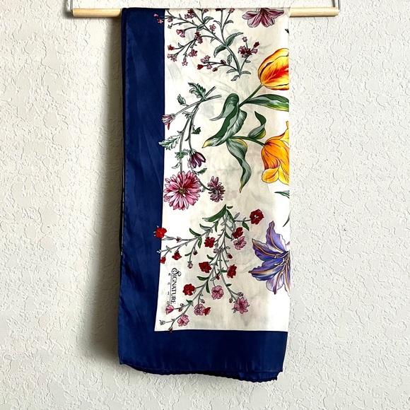 Vintage Echo Signature Silk Floral Scarf Wrap - Picture 5 of 7